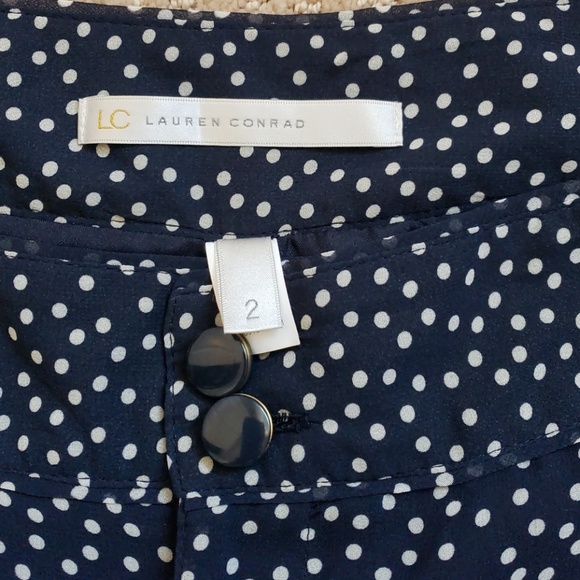 Lauren Conrad shorts - Picture 2 of 4